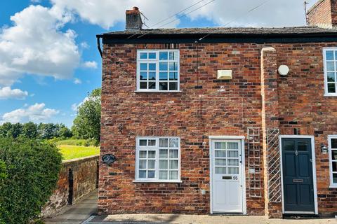2 bedroom end of terrace house for sale, Rushgreen Road, Lymm, WA13