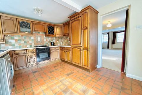 2 bedroom end of terrace house for sale, Rushgreen Road, Lymm, WA13
