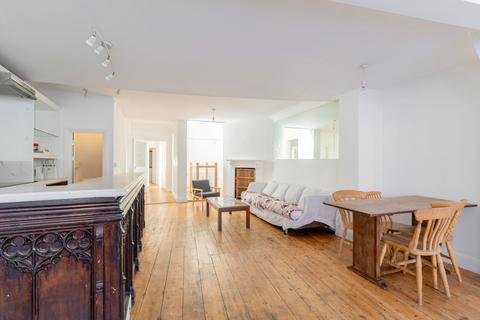 3 bedroom flat to rent, Bethel Street, Norwich