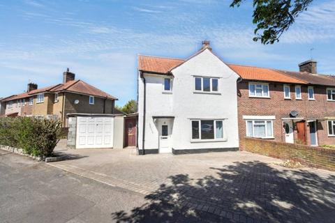 4 Dingwall Road, Carshalton, Surrey, SM5 4LY