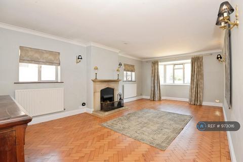 3 bedroom detached house to rent, Grange Road, Berkshire, SL6