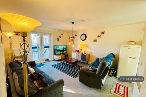 2 bedroom flat to rent, Cadet Drive, Shirley, Solihull, B90