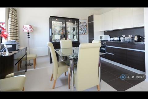 2 bedroom flat to rent, Alencon Link, Basingstoke, RG21