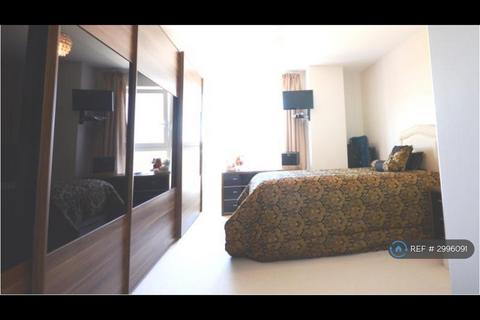 2 bedroom flat to rent, Alencon Link, Basingstoke, RG21