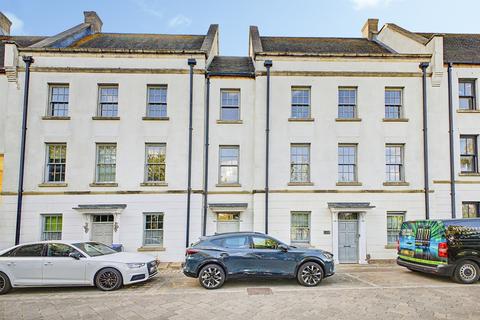2 bedroom flat for sale, Clickers Drive, Northampton