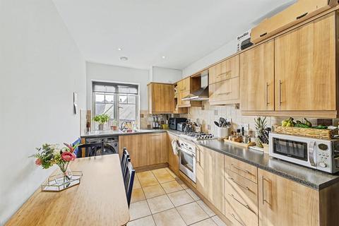 2 bedroom flat for sale, Clickers Drive, Northampton