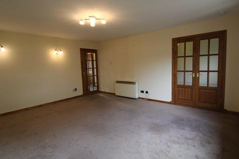 3 bedroom terraced house to rent, Burgage Drive, Ross-shire, Tain, IV19
