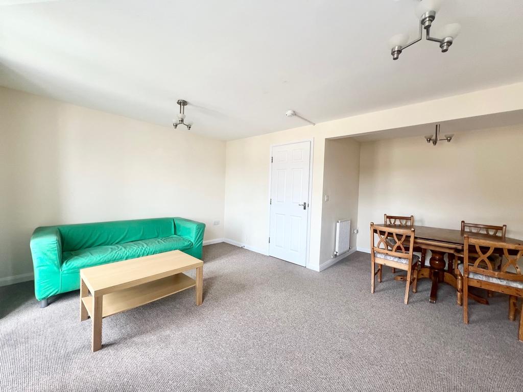 House in Nottingham, Beeston - View 5