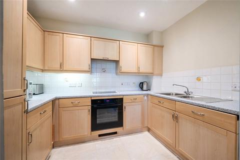 2 bedroom retirement property for sale, Ravens Court, Castle Village, Berkhamsted, Hertfordshire, HP4