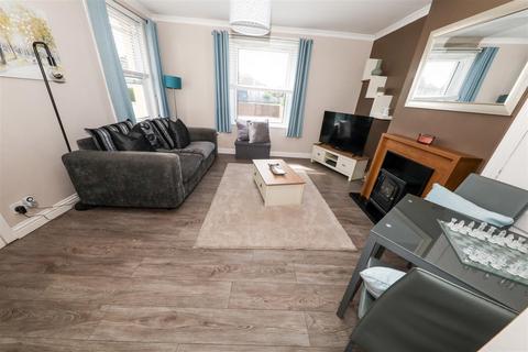 2 bedroom semi-detached house for sale, Dundonald Park, Cardenden