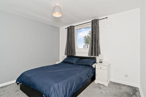 2 bedroom flat for sale, 14/6 Oxgangs Farm Drive, Oxgangs, Edinburgh, EH13 9QQ