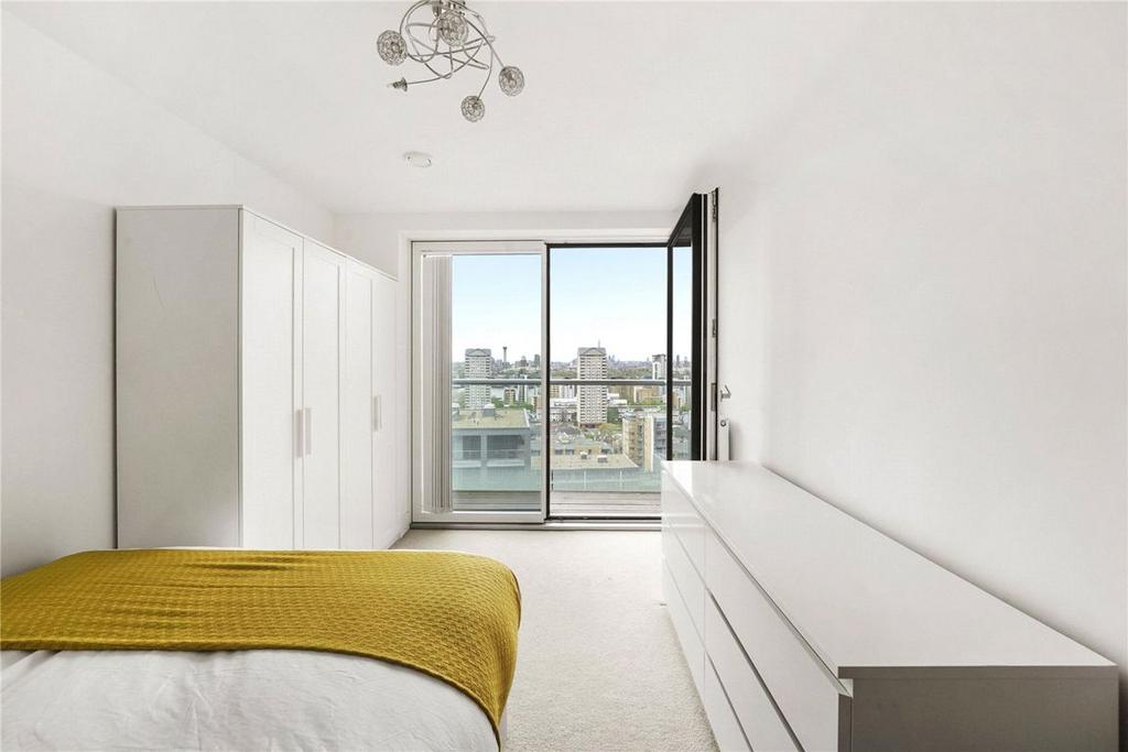 Apartment in London - View 5