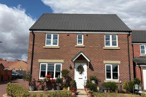 4 bedroom detached house for sale, 6 Otter Garth, Northallerton