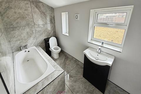3 bedroom terraced house for sale, Paxton Avenue, Doncaster DN6