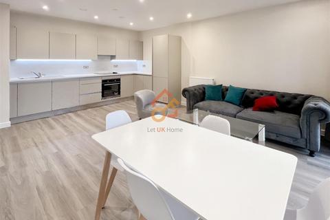 3 bedroom flat to rent, Alder Point, 2 Green Ferry Way, London, E17