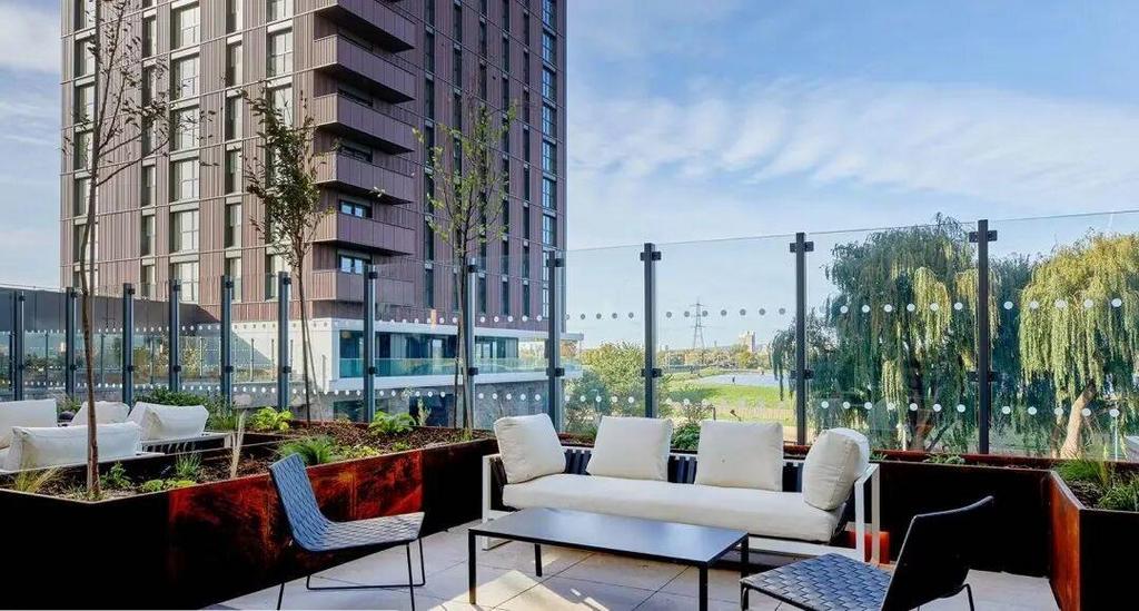 Roof terrace view, roof terrace