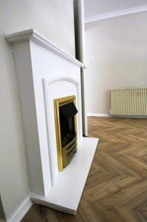 1 bedroom flat for sale, Upper Elmers End Road, Elmers End, Beckenham