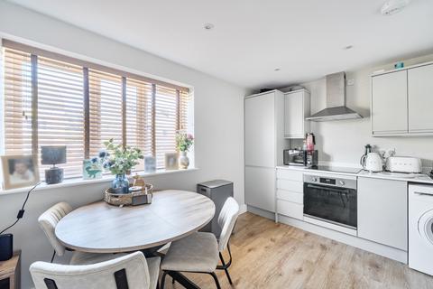 undefined, Greenaways, Stroud GL5