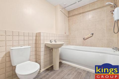 1 bedroom retirement property for sale, Ainsley Close, London, N9