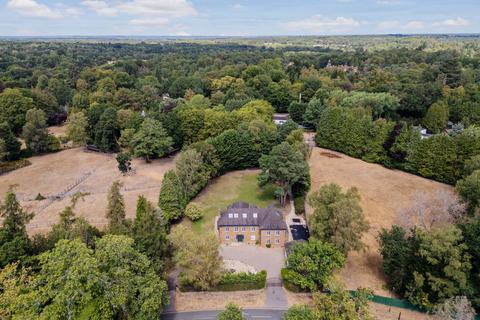 undefined, Larch Avenue, Ascot SL5