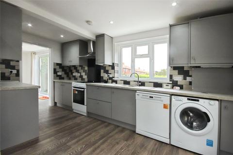 3 bedroom end of terrace house to rent, Hilltop Close, Ascot, Berkshire, SL5