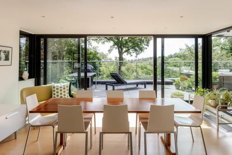 4 bedroom house for sale, Three Gates Lane, Haslemere