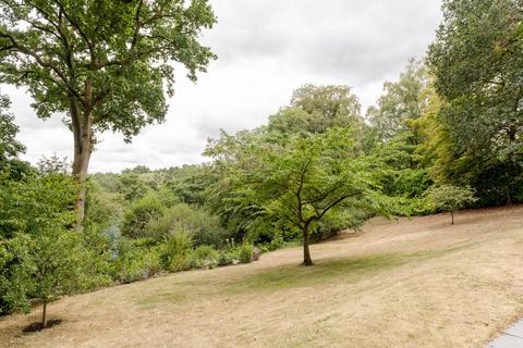 4 bedroom house for sale, Three Gates Lane, Haslemere