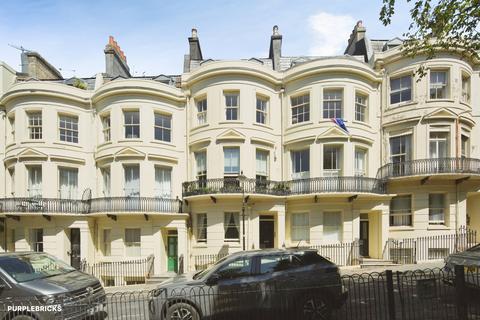 Studio for sale, Powis Square, Brighton, BN1