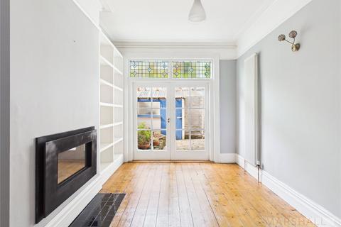 4 bedroom end of terrace house for sale, Templemore Avenue, Liverpool, L18