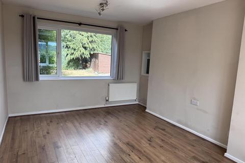 3 bedroom semi-detached house to rent, Wrekin View, Wrockwardine, Telford