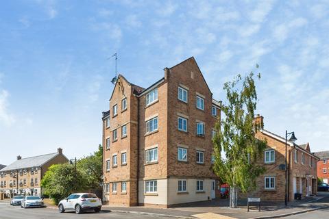 2 bedroom apartment for sale, Bradshaw Court, Swindon