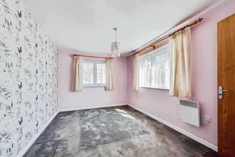2 bedroom apartment for sale, Bradshaw Court, Swindon