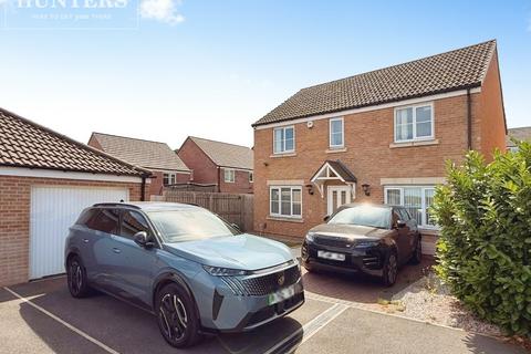 4 bedroom detached house for sale, Buzzard Way, Barnsley