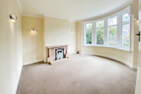 3 bedroom semi-detached house to rent, Rhydelig Avenue, Cardiff, CF14