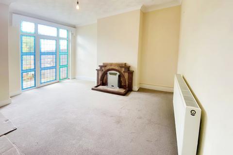 3 bedroom semi-detached house to rent, Rhydelig Avenue, Cardiff, CF14