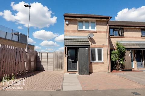 Torbitt Way, Newbury Park