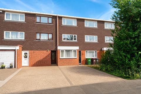 Cheviot Road, Slough, Berkshire