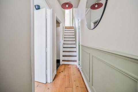 3 bedroom terraced house for sale, Harcourt Road, Stratford, London, E15