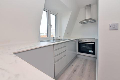 1 bedroom apartment for sale, London Road, Kingston Upon Thames