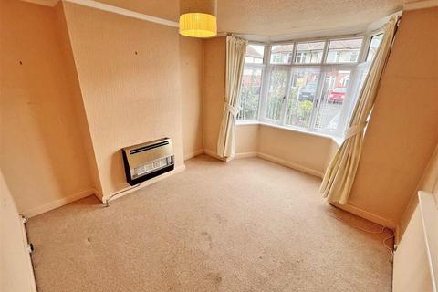 3 bedroom semi-detached house for sale, Avon Road, Shirley, SOLIHULL