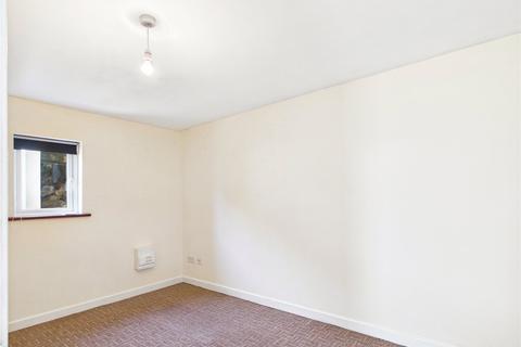 2 bedroom flat for sale, School Gardens, Pennar, Pembroke Dock, Pembrokeshire, SA72