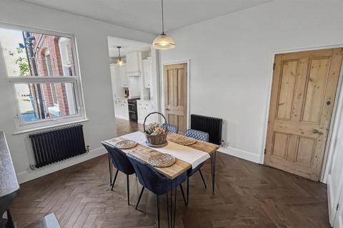 3 bedroom terraced house for sale, Addison Road, Birmingham B14