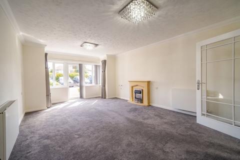 2 bedroom ground floor flat for sale, Woolmans Lodge, Solihull Road, Shirley