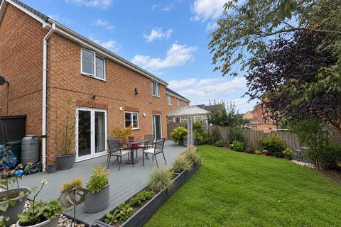 4 bedroom detached house for sale, Great Broad Ing, Barnsley, S75 1GW