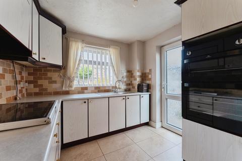 2 bedroom detached house for sale, Summertrees Road, Great Sutton, Ellesmere Port