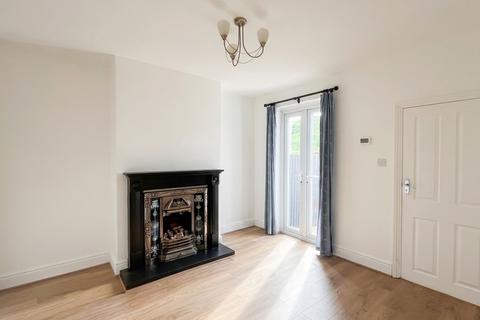3 bedroom terraced house to rent, Northfield Street, Worcester, WR1