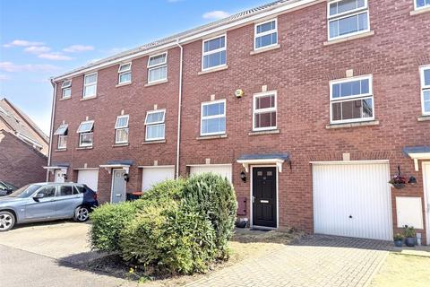 4 bedroom townhouse for sale, Wellington Way, Leighton Buzzard LU7
