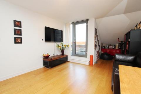 2 bedroom apartment to rent, Jacob Street, Bristol BS2
