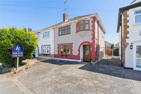 Tweed Way, Rise Park, RM1