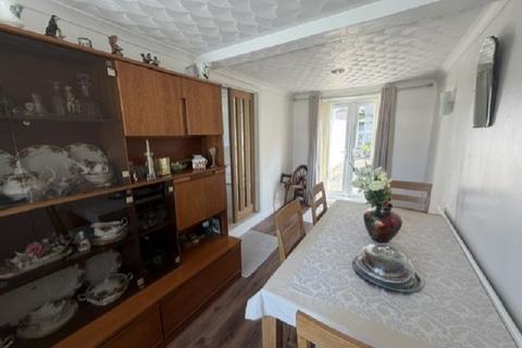 3 bedroom detached bungalow for sale, Firwood Close, Neath, Neath Port Talbot.